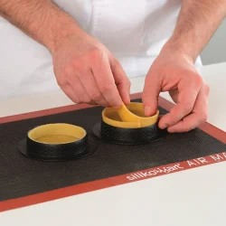 Silikomart Siyah Delikli Silpat Air mat 583x384 mm - 6